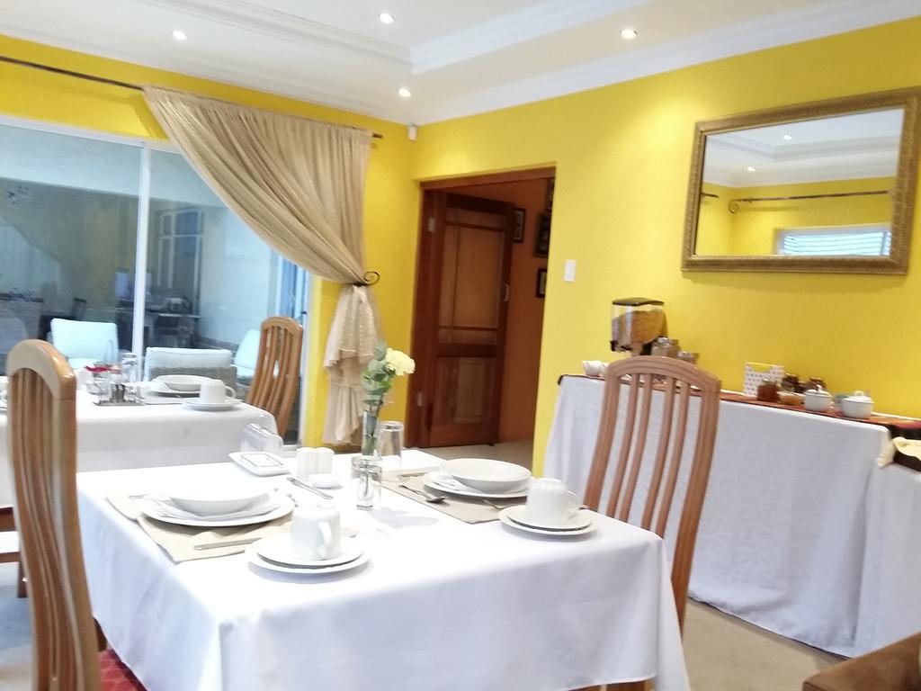 Alicia'S B&B Roodepoort Exterior photo